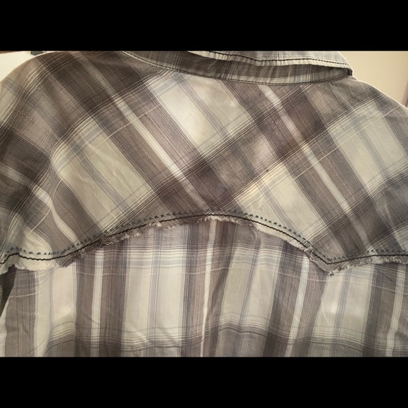 Men’s Plaid Shirt - Picture 3 of 4